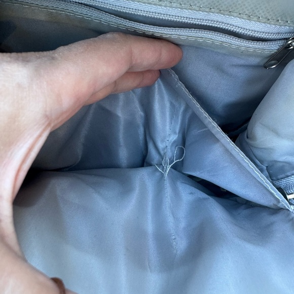 mini holo backpack ✨ - Picture 6 of 6